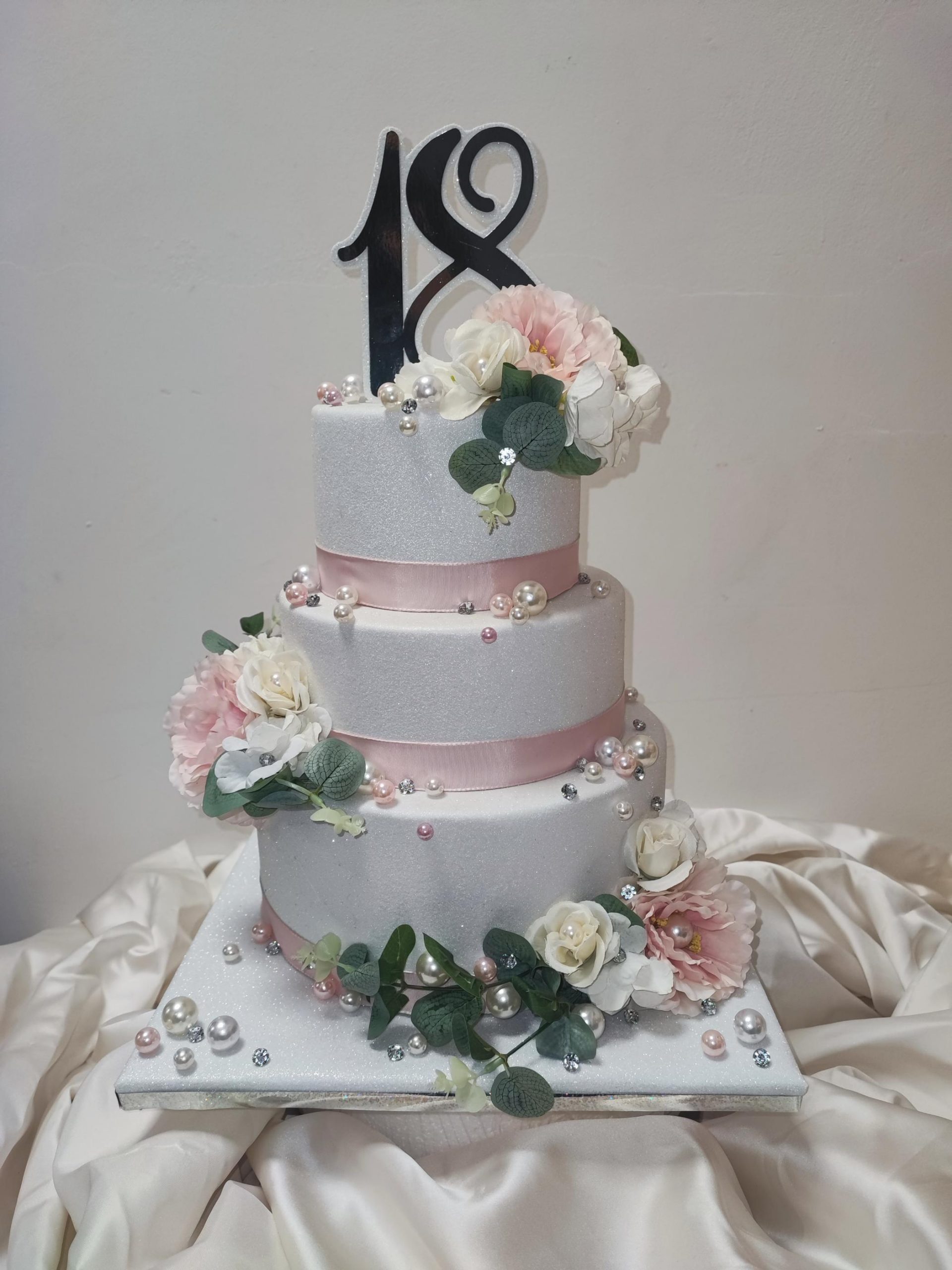 Torta per i 18 anni