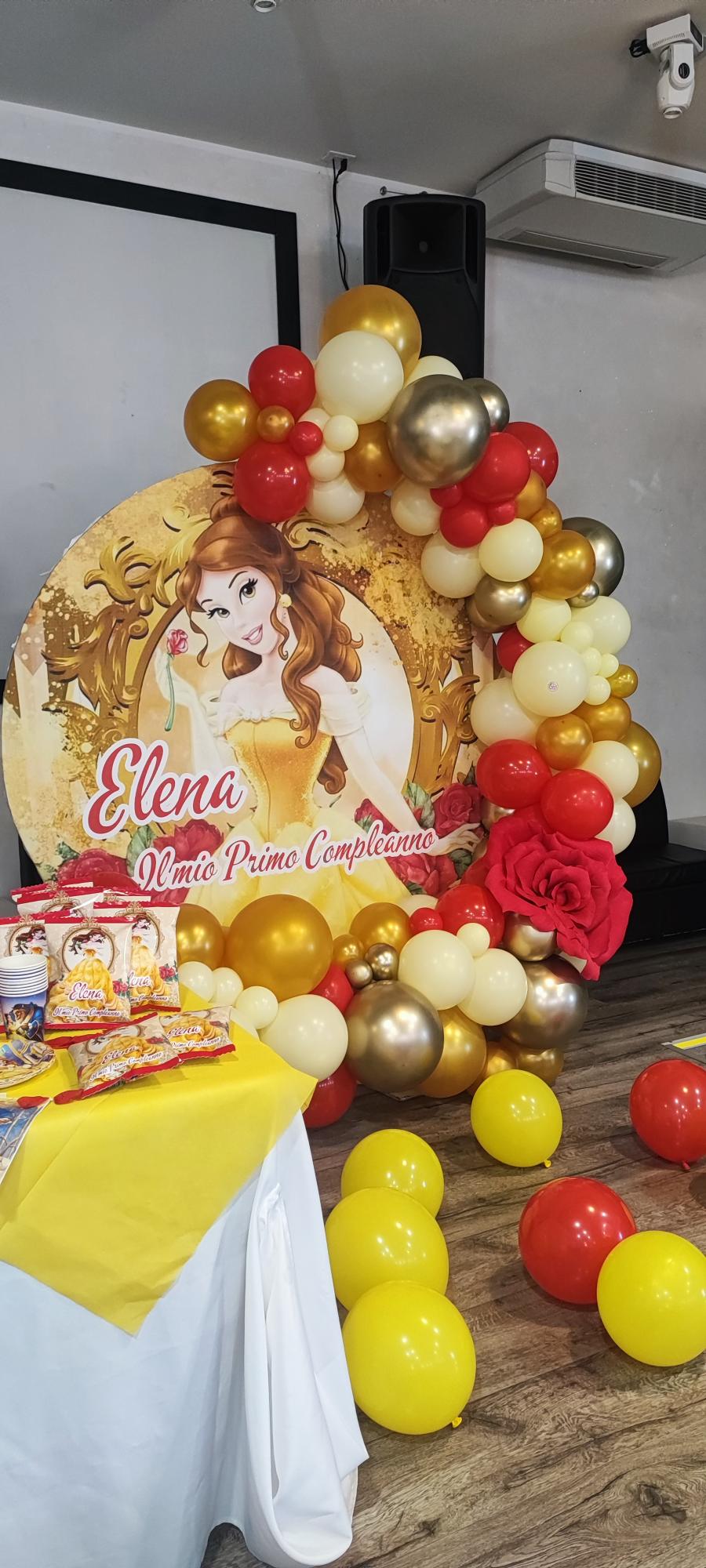 Il Primo Compleanno di Elena